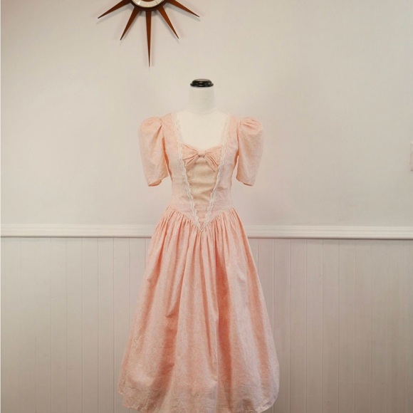 pink gunne sax dress Vintage Gunne Sax Dress Jessica McClintock Prairie Lace Pink Maxi Long High  Neck
